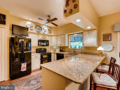 11855 Sherbourne Dr, Lutherville Timonium, MD 21093 - photo 6