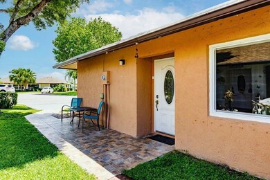 5450 Bonky Ct unit 98B, West Palm Beach, FL 33415 - photo 4