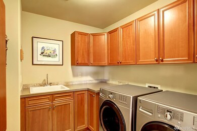 636 Daley St unit 8, Edmonds, WA 98020 - photo 4