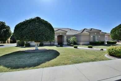 2161 E Menlo circle