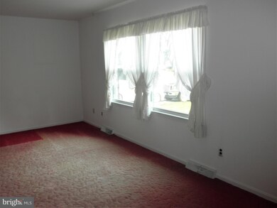 13204 Chalfont Ave, Fort Washington, MD 20744 - photo 4