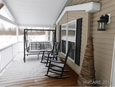 796 Lakeridge Dr, Lima, OH 45804 - photo 2