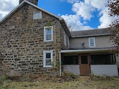 1330 5th St, Seward, PA 15954 - photo 3