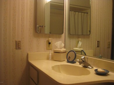 unlisted-address, Sun City, AZ 85373 - photo 5