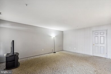 8236 Brooktree St, Laurel, MD 20724 - photo 7