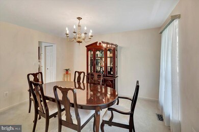 809 Red Fox Run, Towson, MD 21286 - photo 5