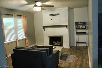 115 W High Acres Dr, Purlear, NC 28665 - photo 4