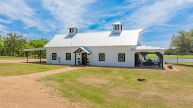 550 County Road 4413, Ben Wheeler, TX 75754 - photo 6