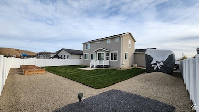 1395 E Kelsey Dr, Eagle Mountain, UT 84005 - photo 6