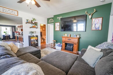 205 N Riverside Dr, Monticello, IN 47960 - photo 2