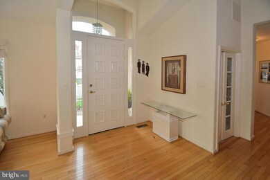 20868 Waterbeach Place, Sterling, VA 20165 - photo 2