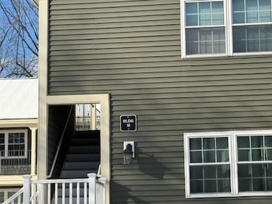 83 Cricket Brook, Dover, NH 03820 - photo 2