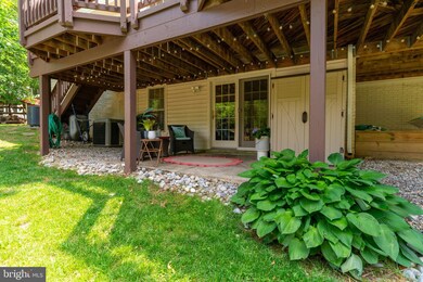 7756 Northedge Ct, Springfield, VA 22153 - photo 7