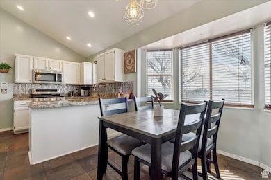 5627 Walnut Ridge Cir, Salt Lake City, UT 84118 - photo 6