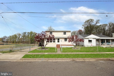 415 Sheppard Ave, Runnemede, NJ 08078 - photo 2