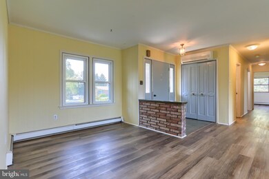 968 E Walnut St, Palmyra, PA 17078 - photo 7