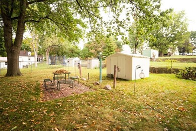 2405 E 28th St, Des Moines, IA 50317 - photo 5