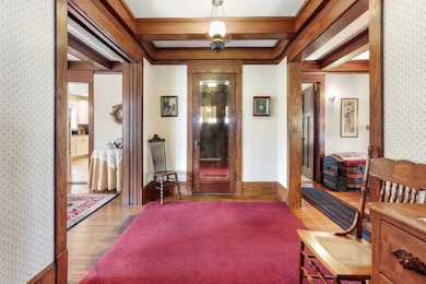 e. Foyer