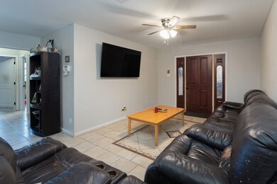 3610 Brea Crest St, Houston, TX 77093 - photo 4