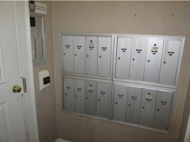 535 Calef Rd unit 15, Manchester, NH 03103 - photo 4