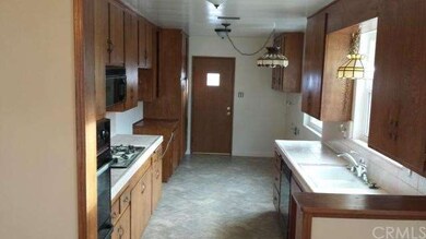 2958 Daneland St, Lakewood, CA 90712 - photo 2