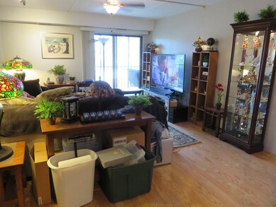 111 Devir St unit 404, Malden, MA 02148 - photo 5