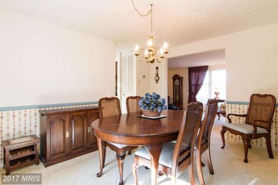 525 Cockeys Mill Rd, Reisterstown, MD 21136 - photo 5