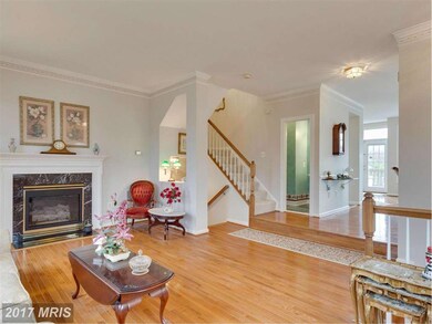 2235 Journet Dr, Dunn Loring, VA 22027 - photo 7