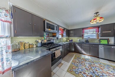 202 E 4th St, Lynnville, IN 47619 - photo 5