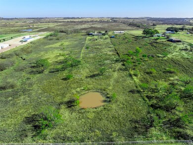 2410 N Louisiana Dr, Celina, TX 75009 - photo 7