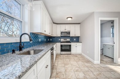 81 11th St, Wareham, MA 02558 - photo 3