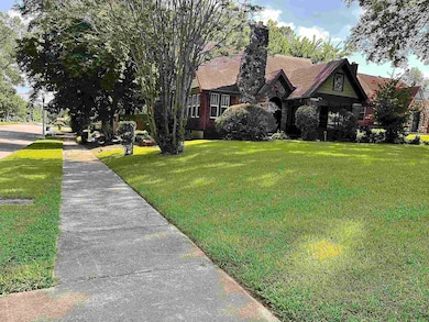 View of front of home with a front lawn