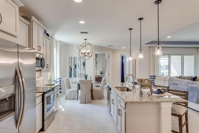 Destin 2 Kitchen