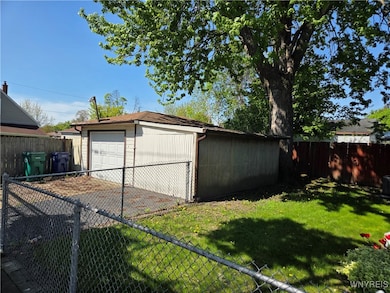 2595 Jerauld Ave, Niagara Falls, NY 14305 - photo 4