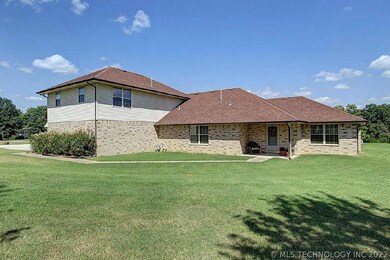 This 4 1/2 acre property has everything you could