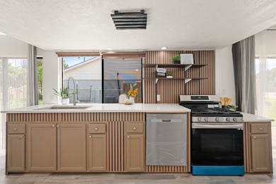 10731 Sageberry Dr, Houston, TX 77089 - photo 7