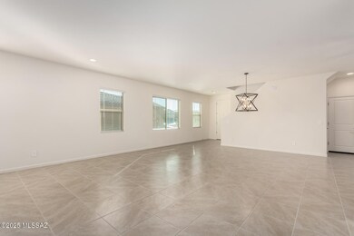 7831 S Walnutview 1 Dr, Tucson, AZ 85757 - photo 6
