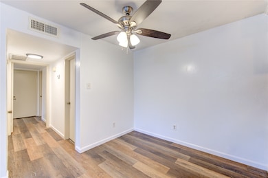 2110 Wilcrest Dr unit 140, Houston, TX 77042 - photo 6