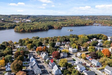 17 Stoddard St unit 17, Woburn, MA 01801 - photo 2