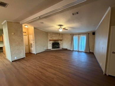 11120 Gentry Ln, Slaton, TX 79364 - photo 7