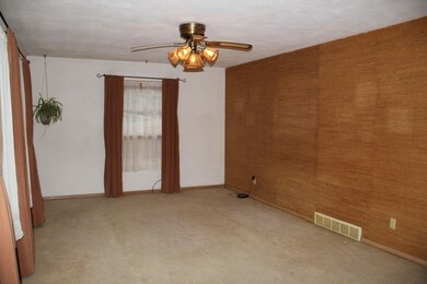 5161 Irish Ln, Fitchburg, WI 53711 - photo 4