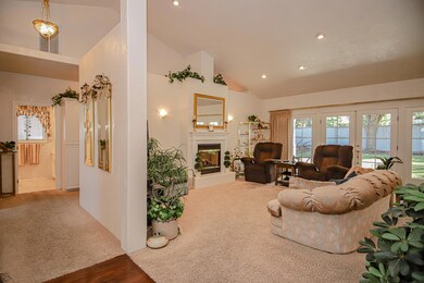 2876 Beebe Rd, Central Point, OR 97502 - photo 6