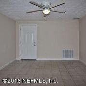 5163 Broken Arrow Dr N, Jacksonville, FL 32244 - photo 5