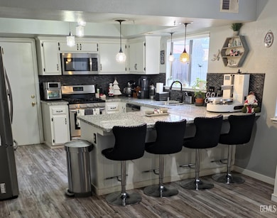 7921 Walnut Grove Ct, Bakersfield, CA 93313 - photo 6