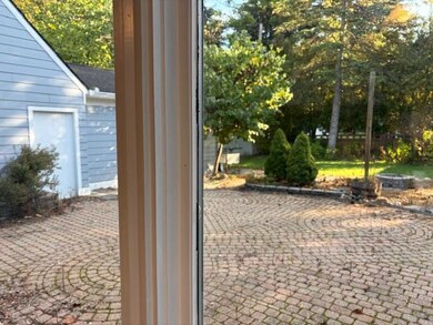 815 Hewett Dr, Ann Arbor, MI 48103 - photo 6