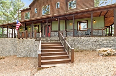 View of front of home featuring a porch
