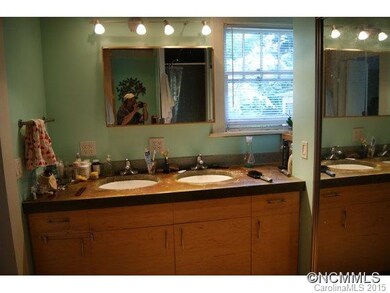 719 Reed St, Asheville, NC 28803 - photo 2