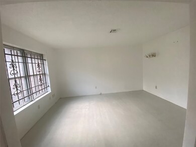 10518 Bretton Dr, Houston, TX 77016 - photo 2