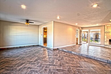 1653 Lomaland Dr, El Paso, TX 79935 - photo 4