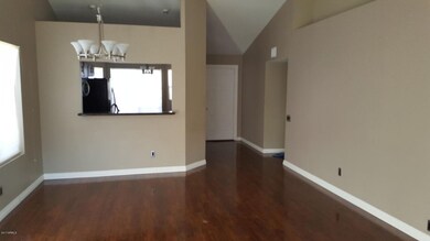Family room 2